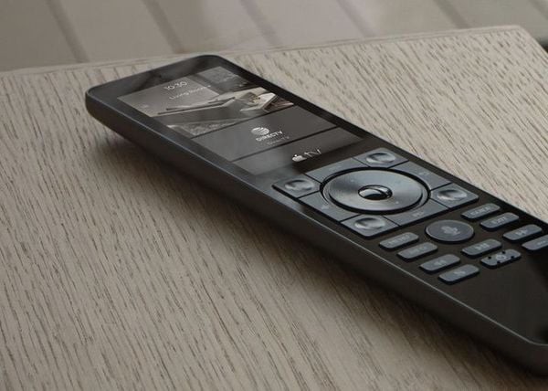 Điều khiển thông minh Savant X2 Remote