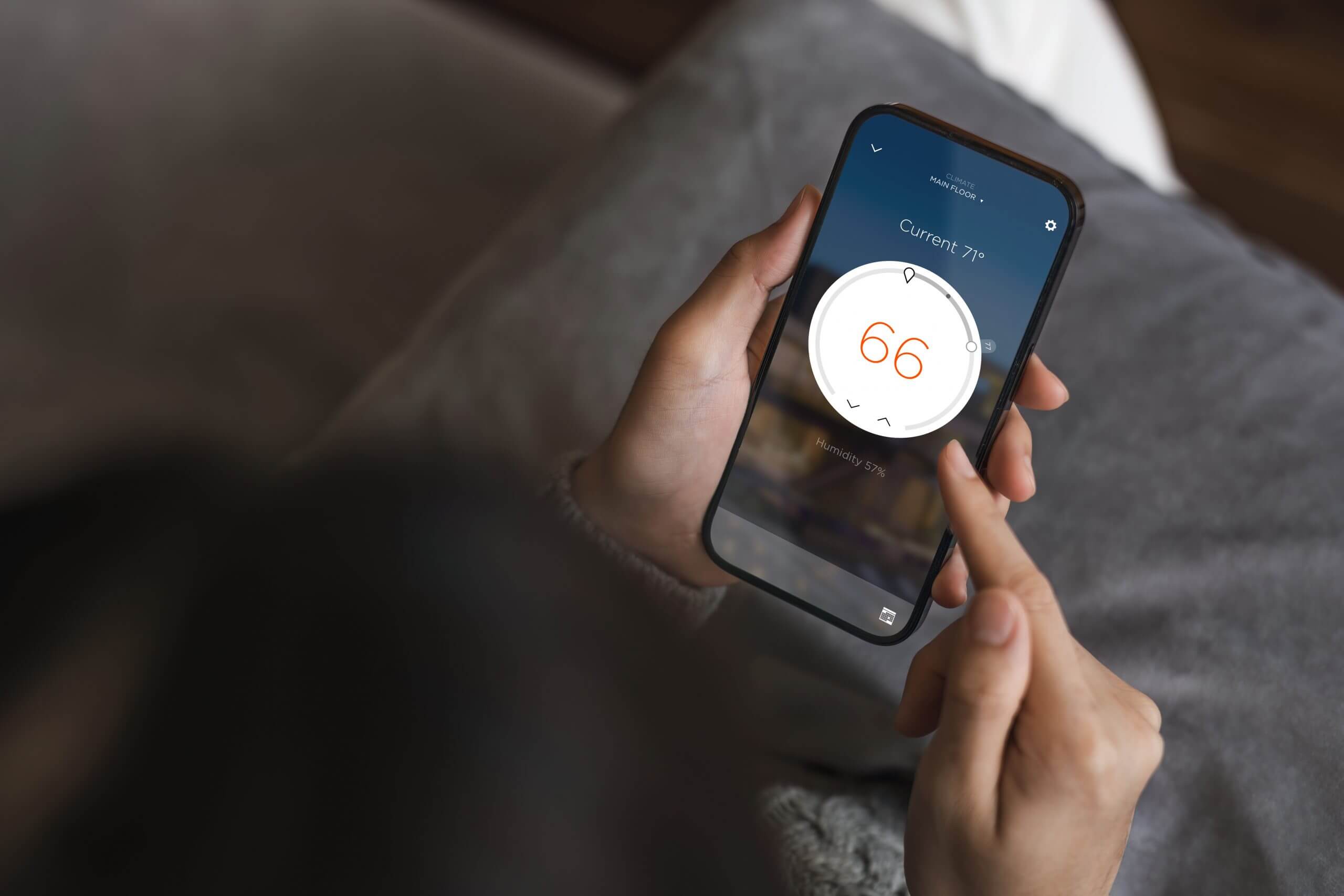 Điều khiển nhiệt độ phòng bằng Savant Pro App